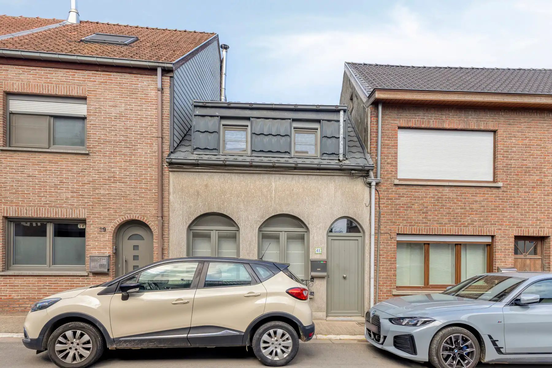 Hoofdfoto van de publicatie: Instapklare woning met gezellige tuin en terras in het centrum van Opwijk!