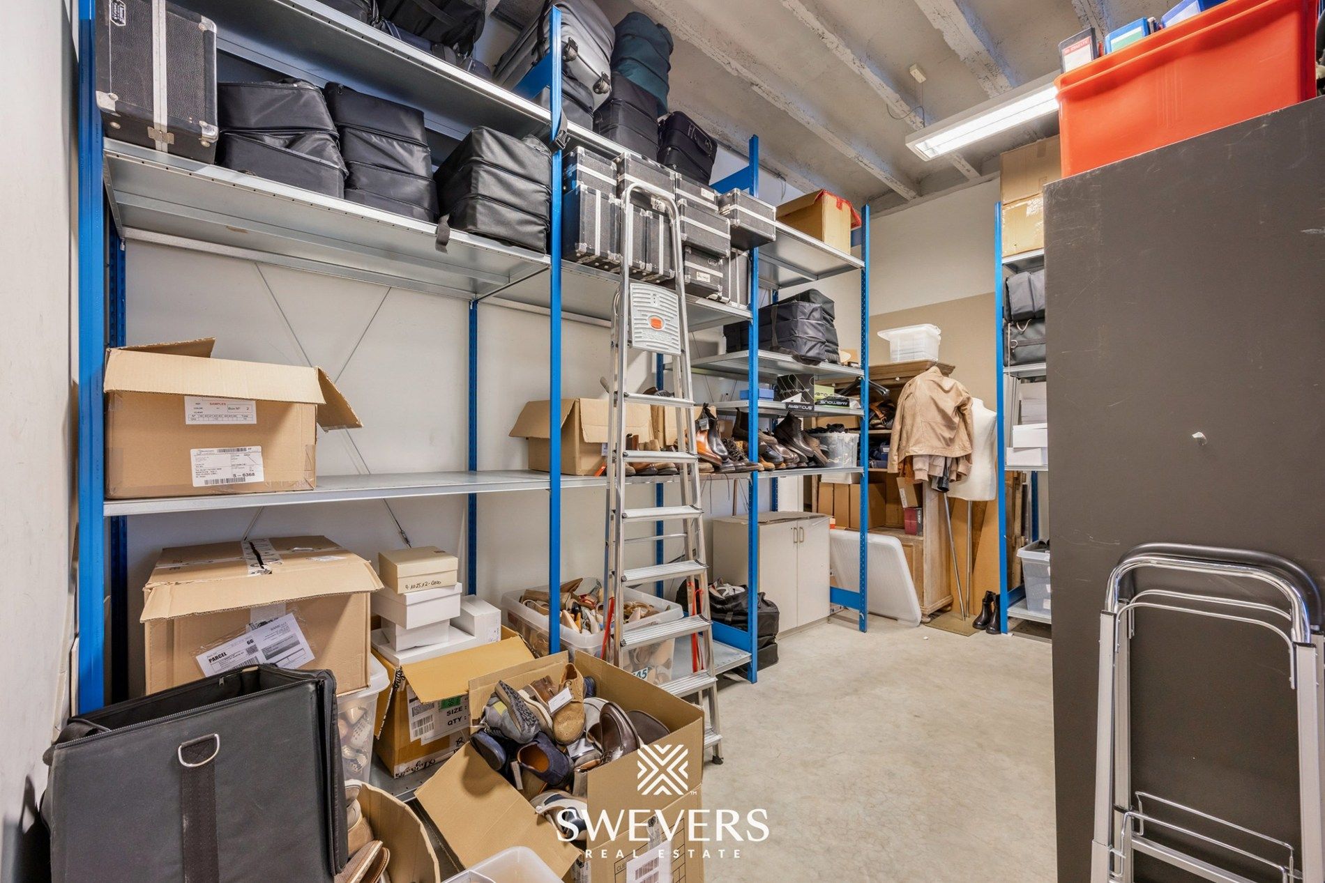 Exclusief handelspand met uitstraling, licht en rendement foto 29