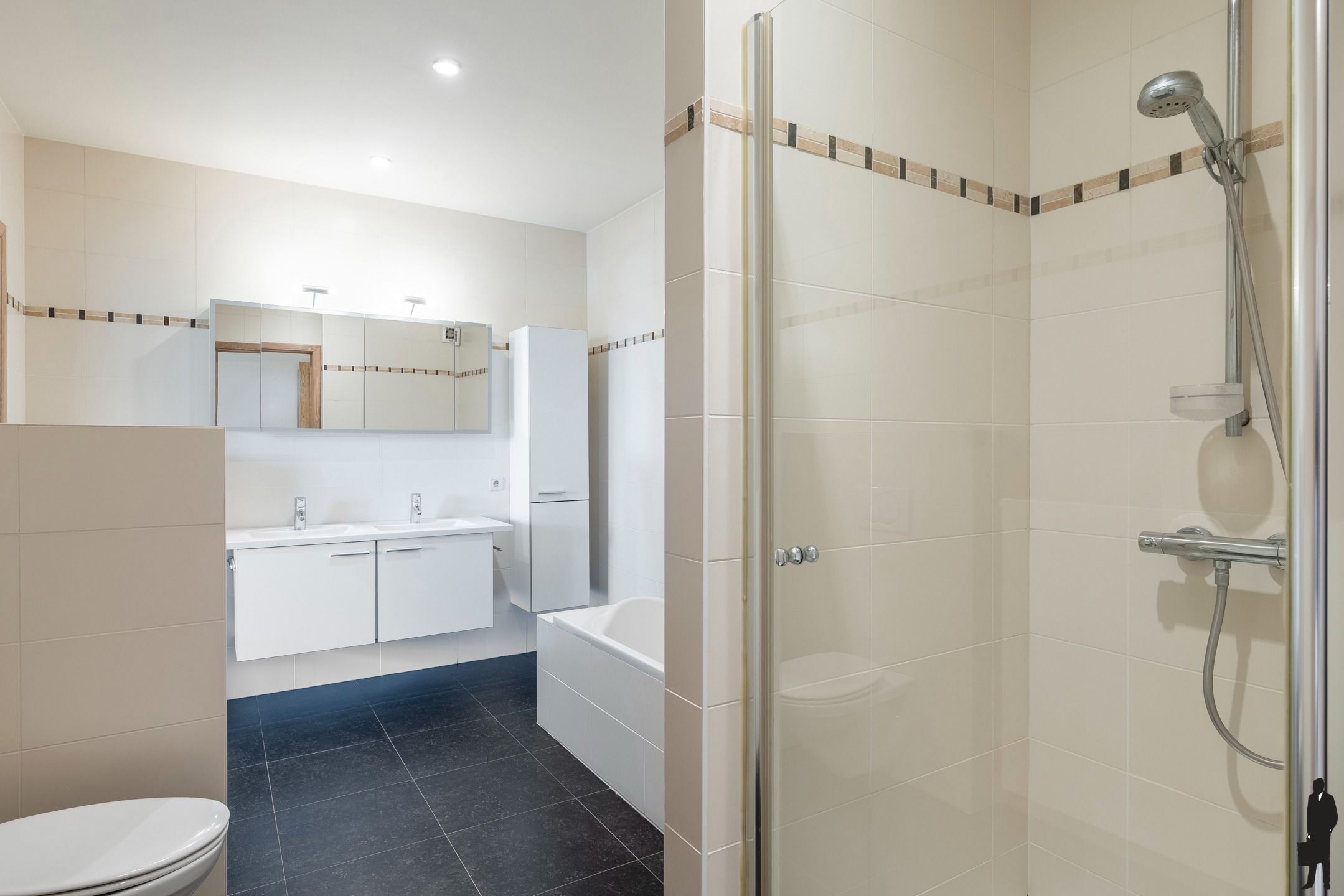 Lichtrijk appartement van ca. 147 m² met 3 slaapkamers foto 14