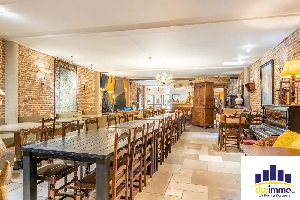 Unieke overname: Hotel-Restaurant op toplocatie in het hart van Lokeren foto 7
