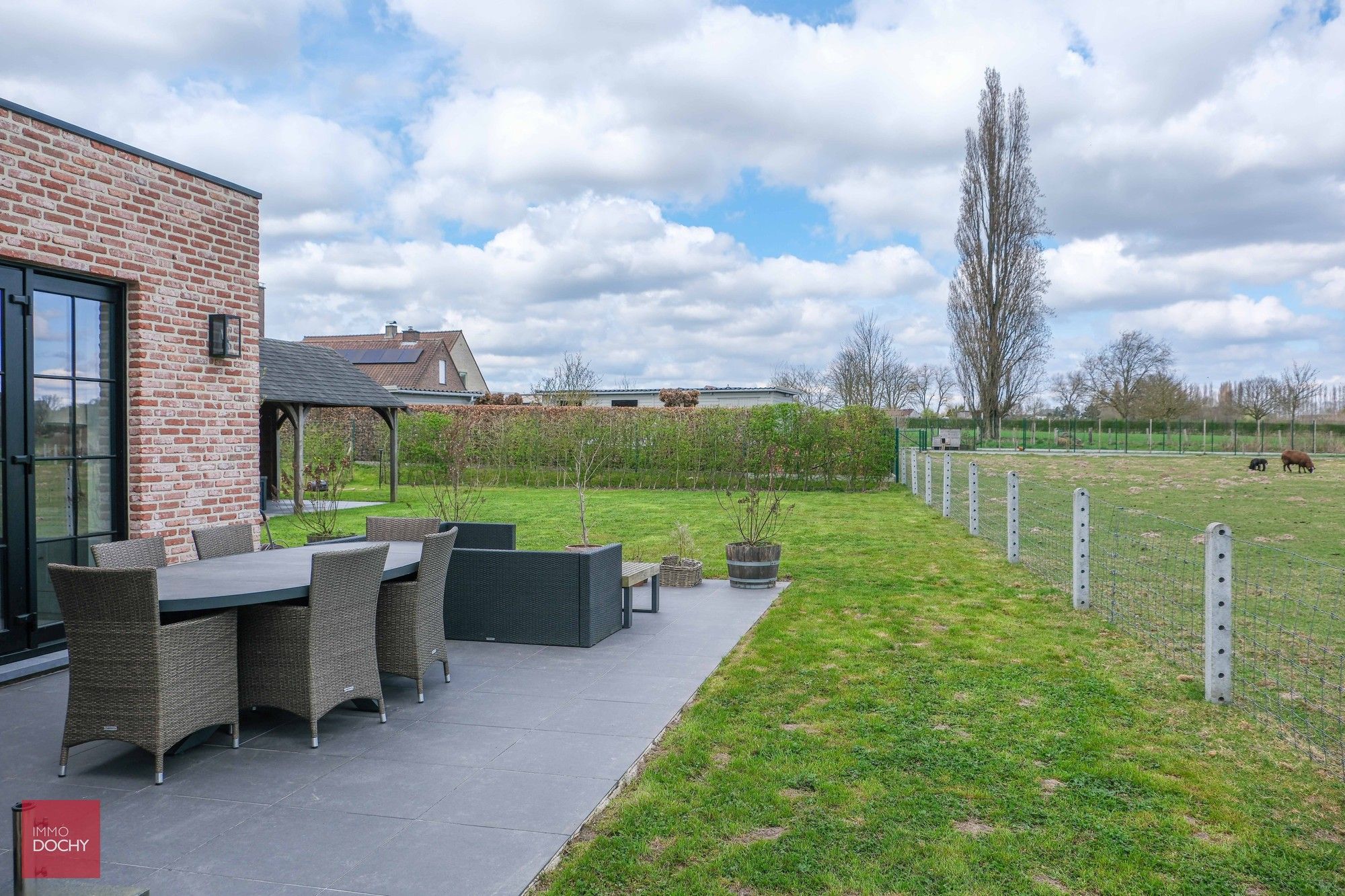 Recent gebouwde villa met prachtig landelijk zicht nabij centrum Wannegem foto 9