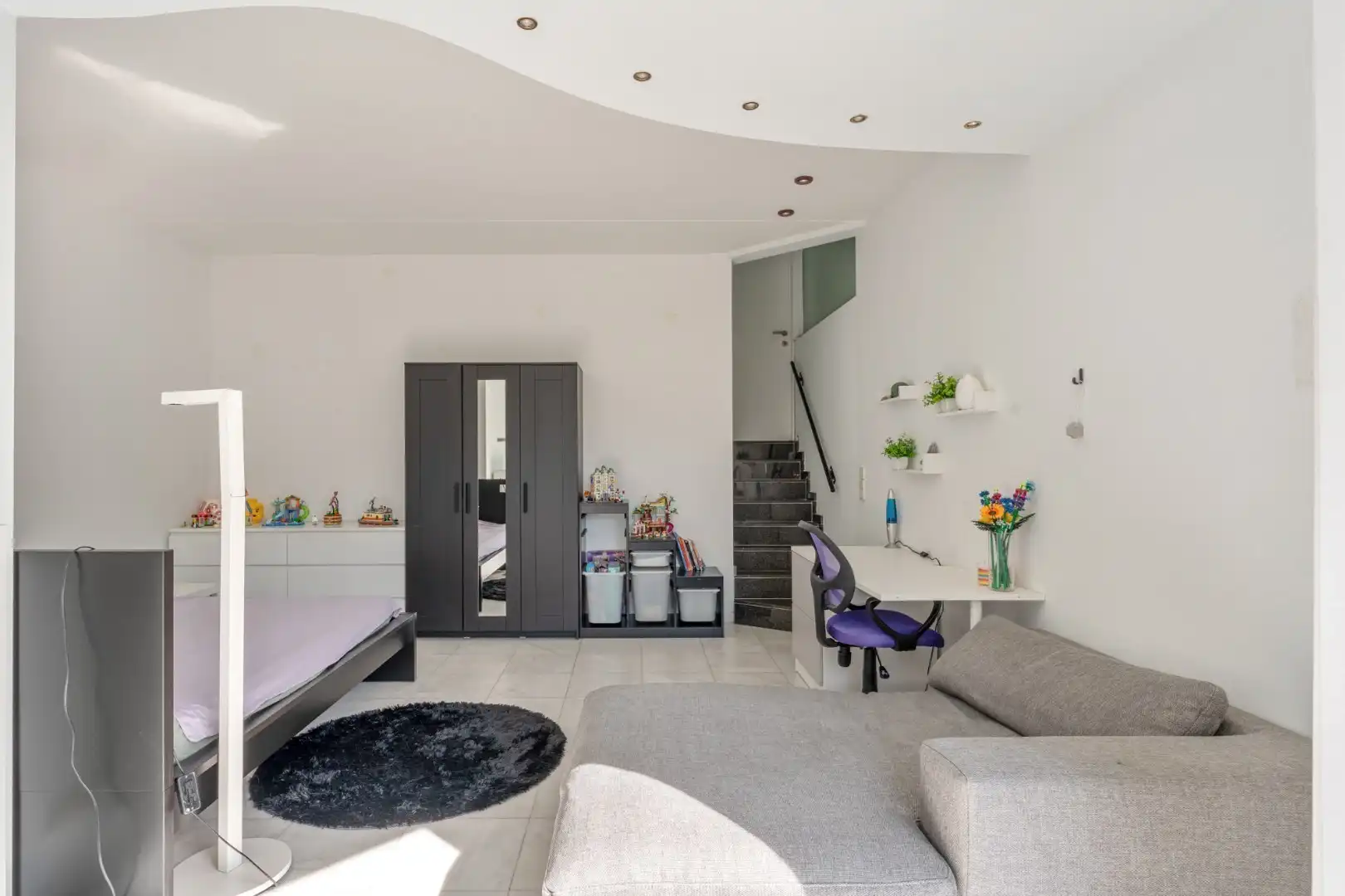 Zeer ruime, goed afgewerkte woning met diverse mogelijkheden nabij het centrum van Maaseik! foto 26