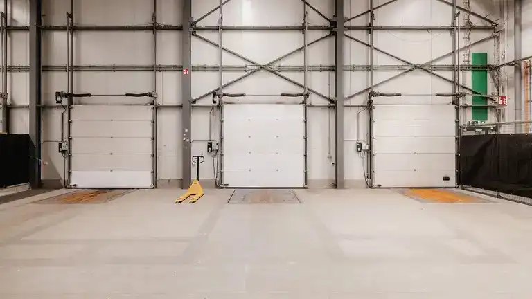 Distributiecentrum te huur foto 10