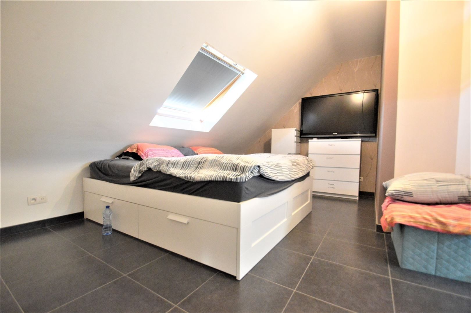 Prachtig Duplex appartement (106 m2) gelegen op het 2de verdiep te Dendermonde (Baasrode). foto 27