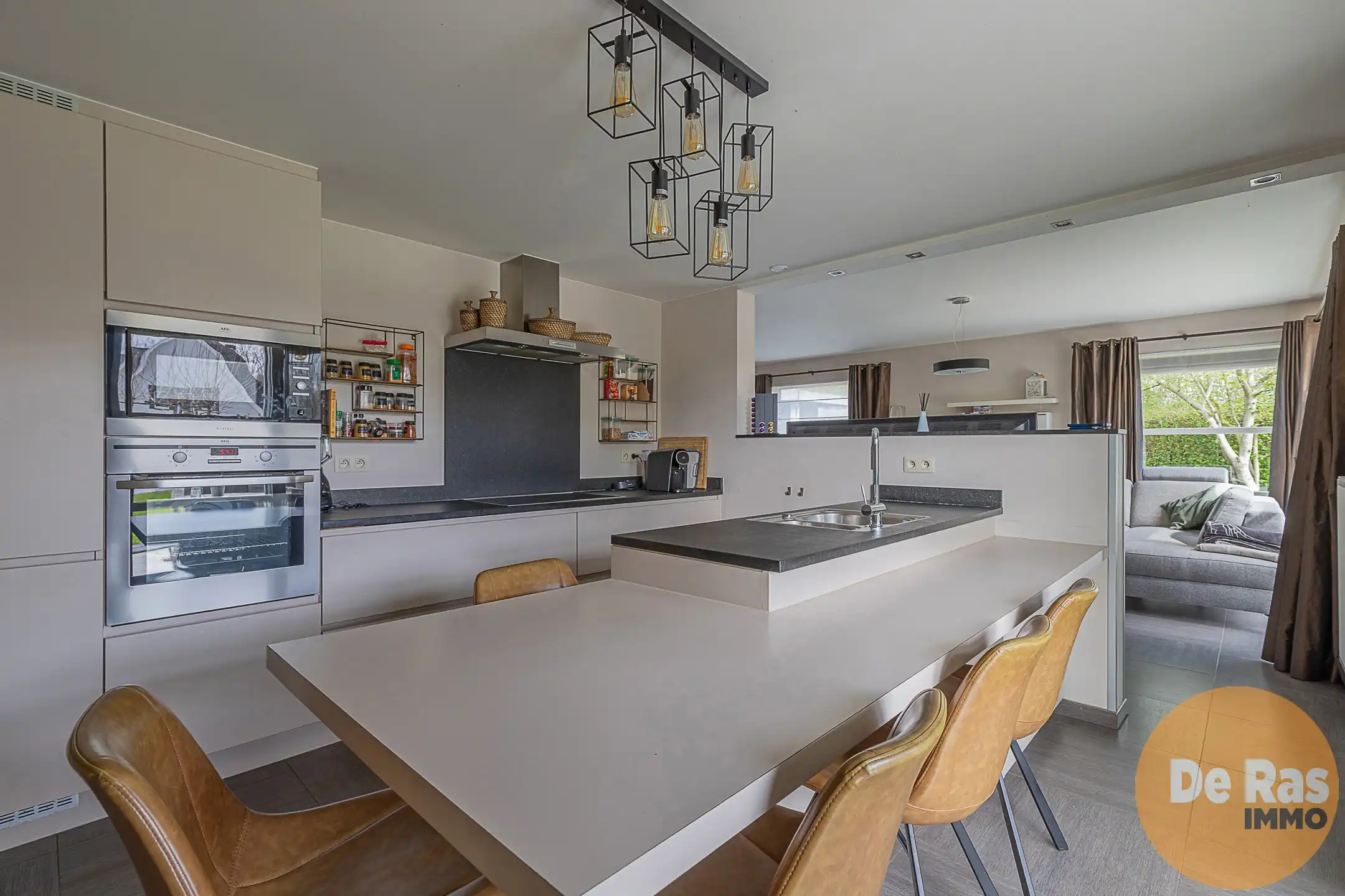 WICHELEN–Instapklare, energiezuinige HOB met 4 slpks en tuin foto 7