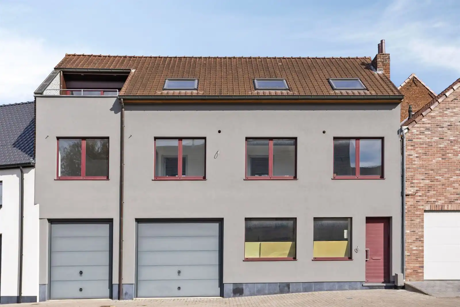 Woning met 2 slaapkamers en garage te Neigem foto 2