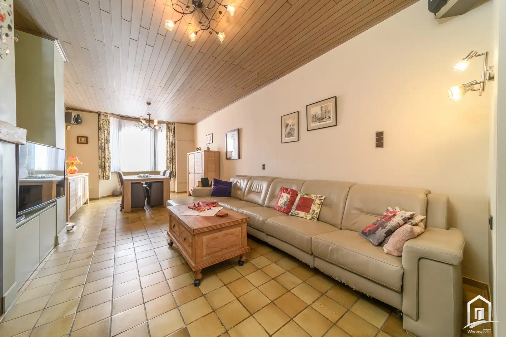 Karaktervol herenhuis met 4 slaapkamers te Haaltert foto 3