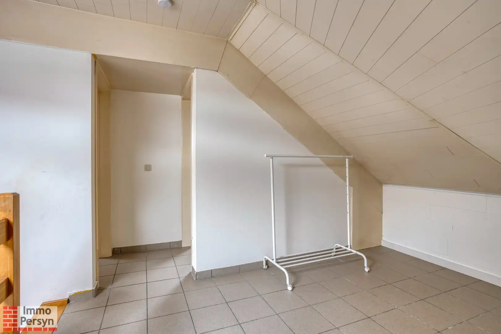 Instapklare duplex met 2 slaapkamers in uniek hoekgebouw – op wandelafstand van station Aarschot foto 24