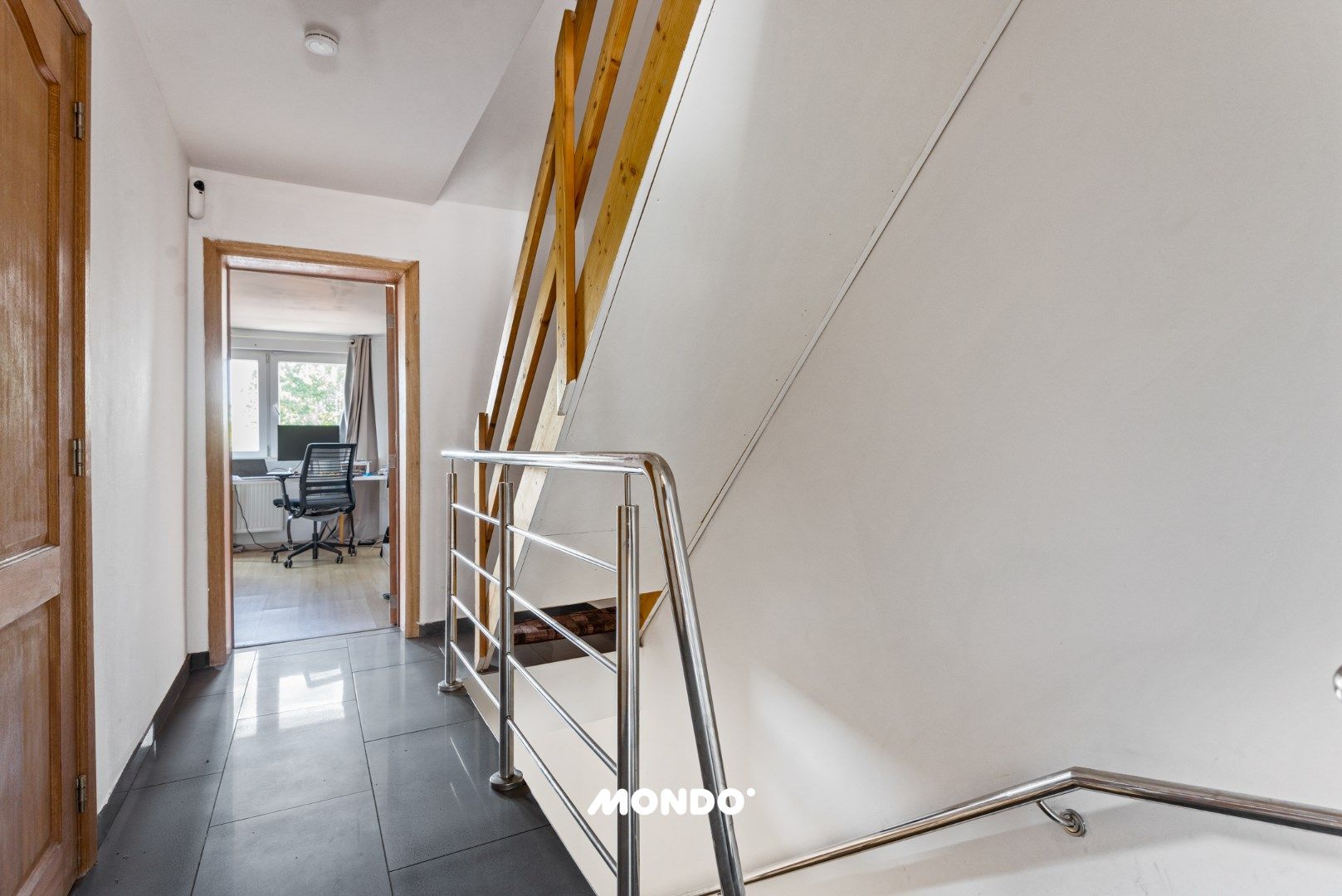instapklare rijwoning met garage en zonnige tuin in Rumst foto 16