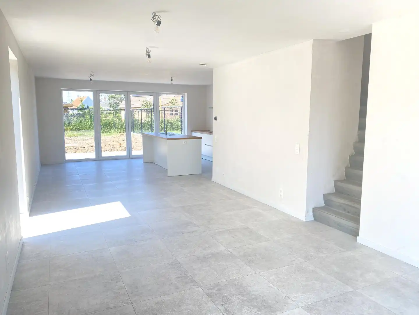 Rustig gelegen, moderne, halfopen nieuwbouwwoning in Machelen (Zulte) foto 5