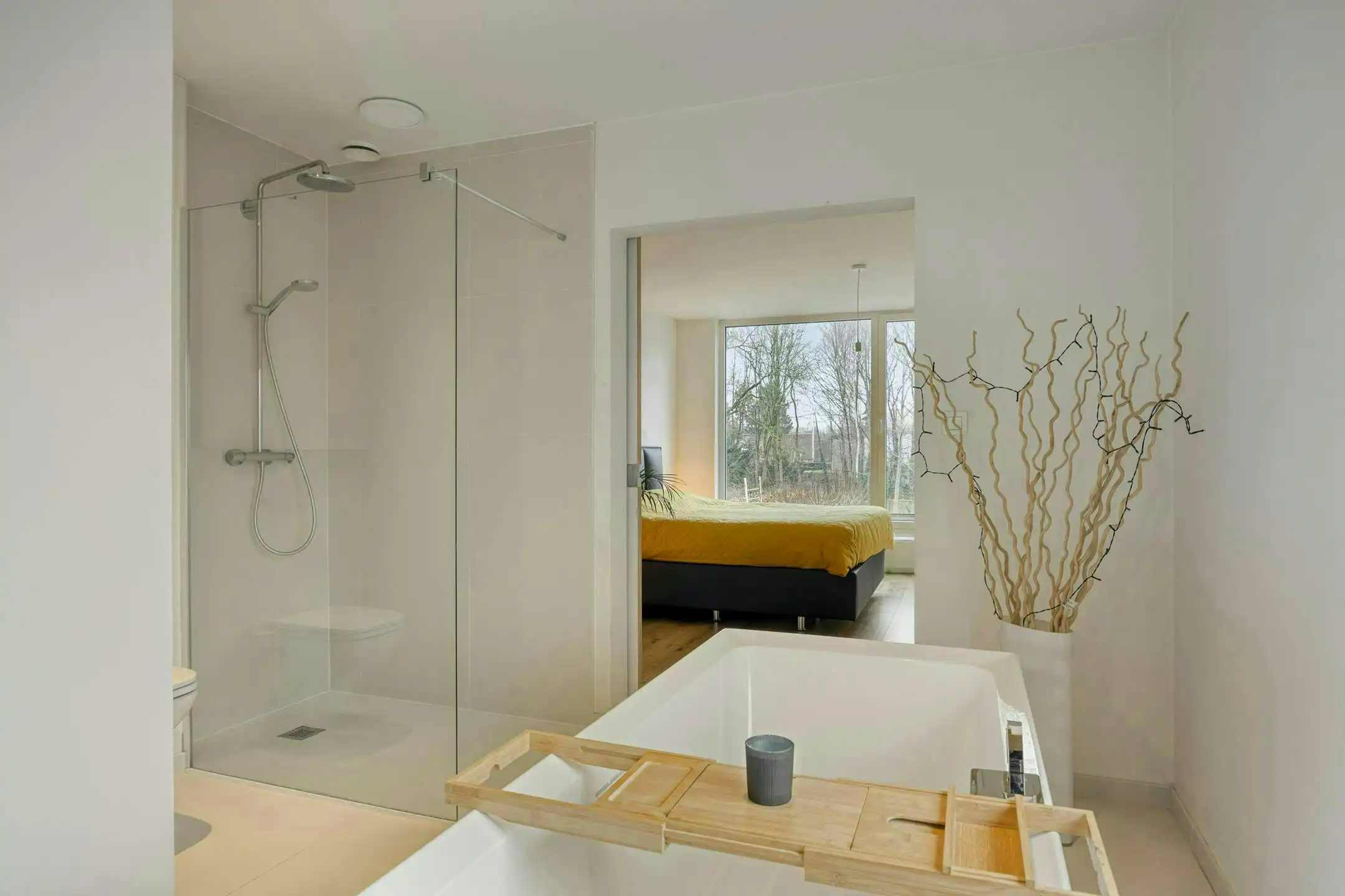 Hippe gezinswoning met machtige tuin in Wetteren Ten Ede foto 12