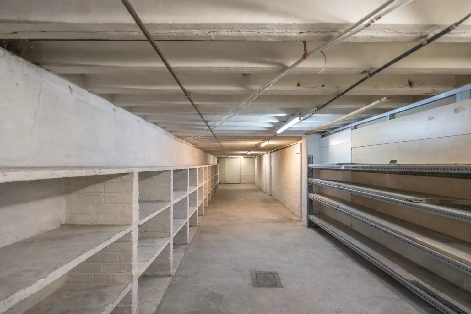 Verhuurd handelspand foto 7