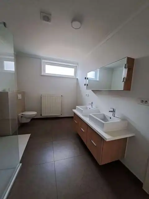 Comfortabele 2-slaapkamerwoning met ruim Terras te huur in Brugge foto 10