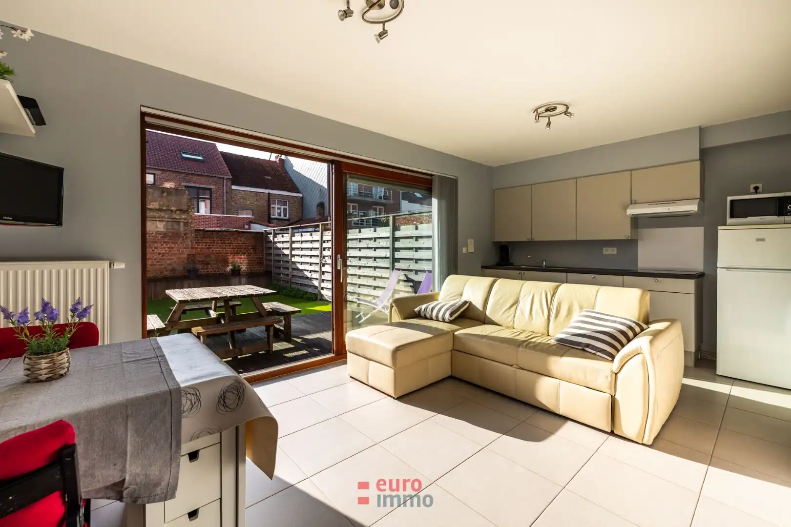 Gelijkvloers topappartement met super groot terras & tuin! foto 6