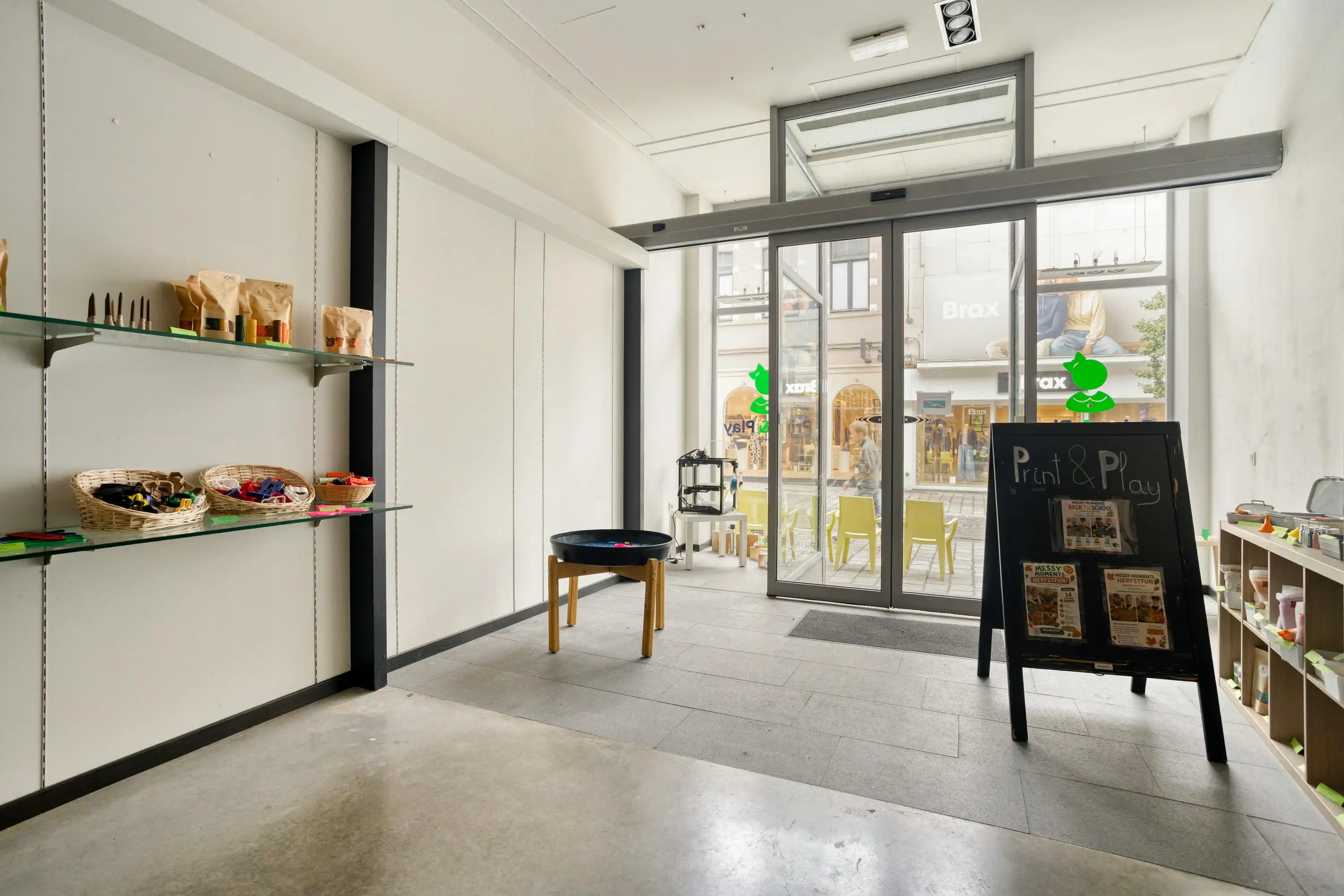 Handelspand te koop in de Ooststraat, Roeselare foto 3