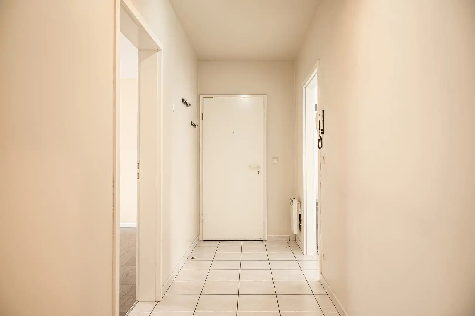 Centraal en rustig gelegen gelijkvloers appartement foto 13