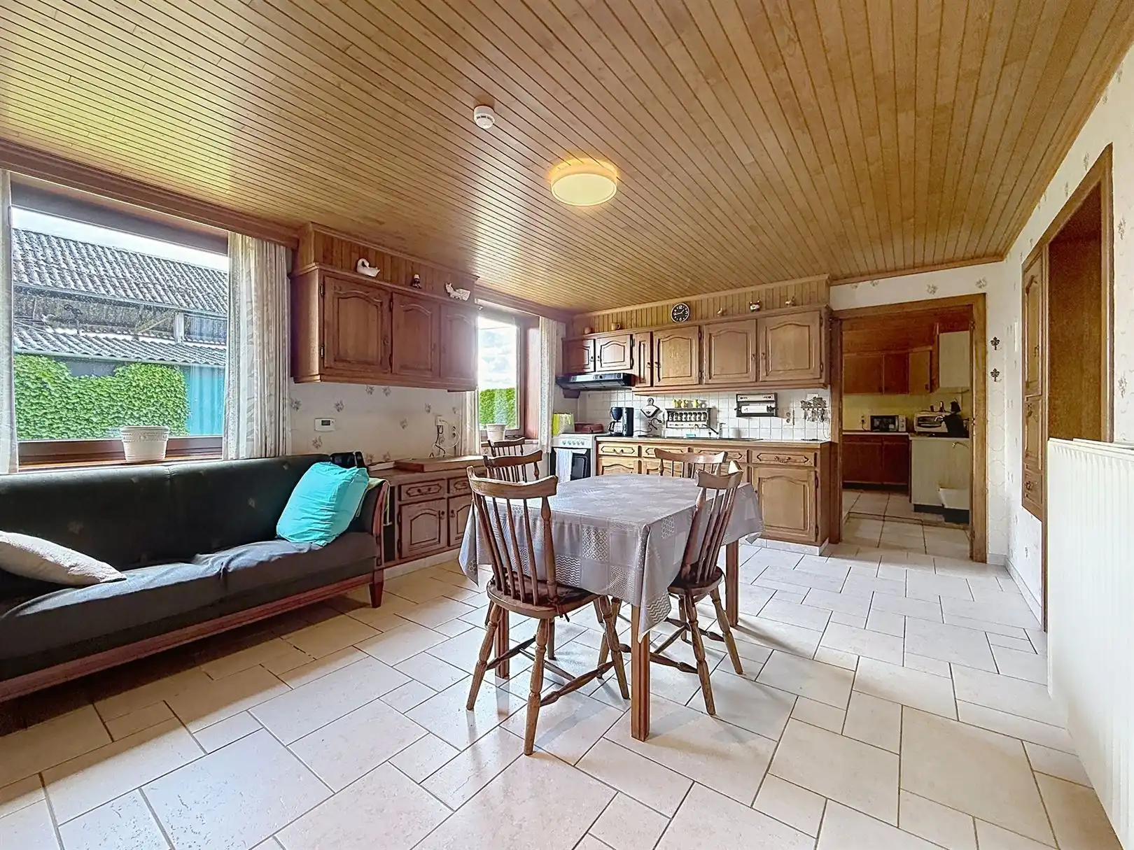 Voormalige hoeve met aanbouw en tuin, 26a 01ca foto 47