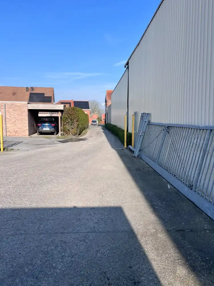 MAGAZIJN TE HUUR – CA. 5.400 M² IN BAVIKHOVE foto 5