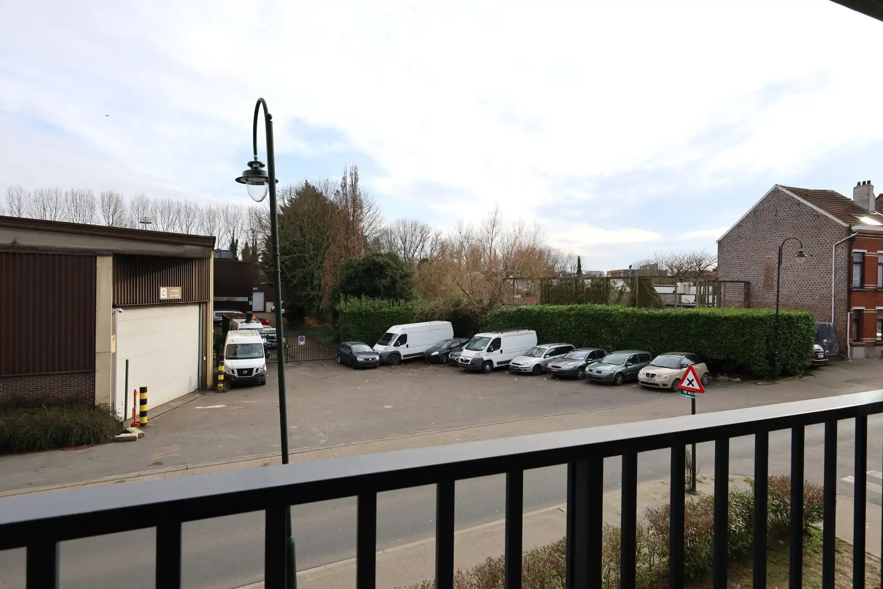 Gezellige studio op 8 min van de NATO foto 6