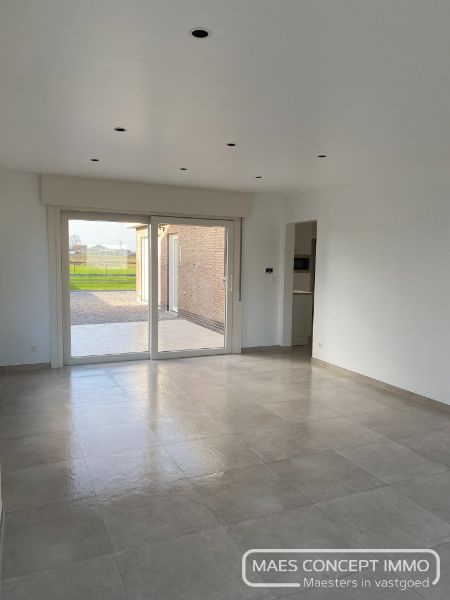 Recent gerenoveerde woning te huur op den Heirweg dicht bij centrum Anzegem foto 7