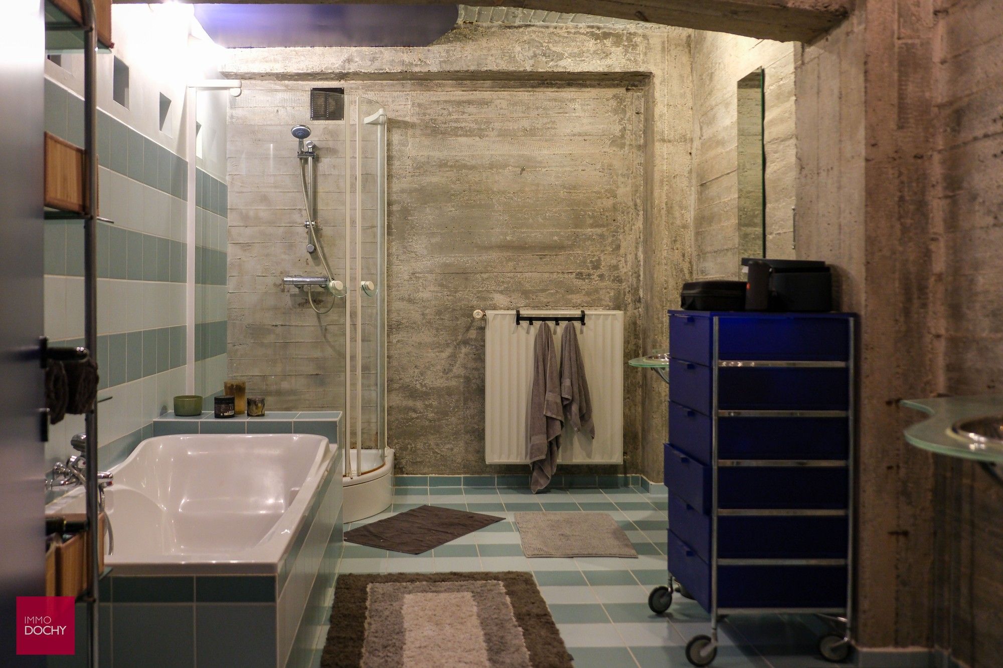 Ruime loft in voormalig fabrieksgebouw foto 21