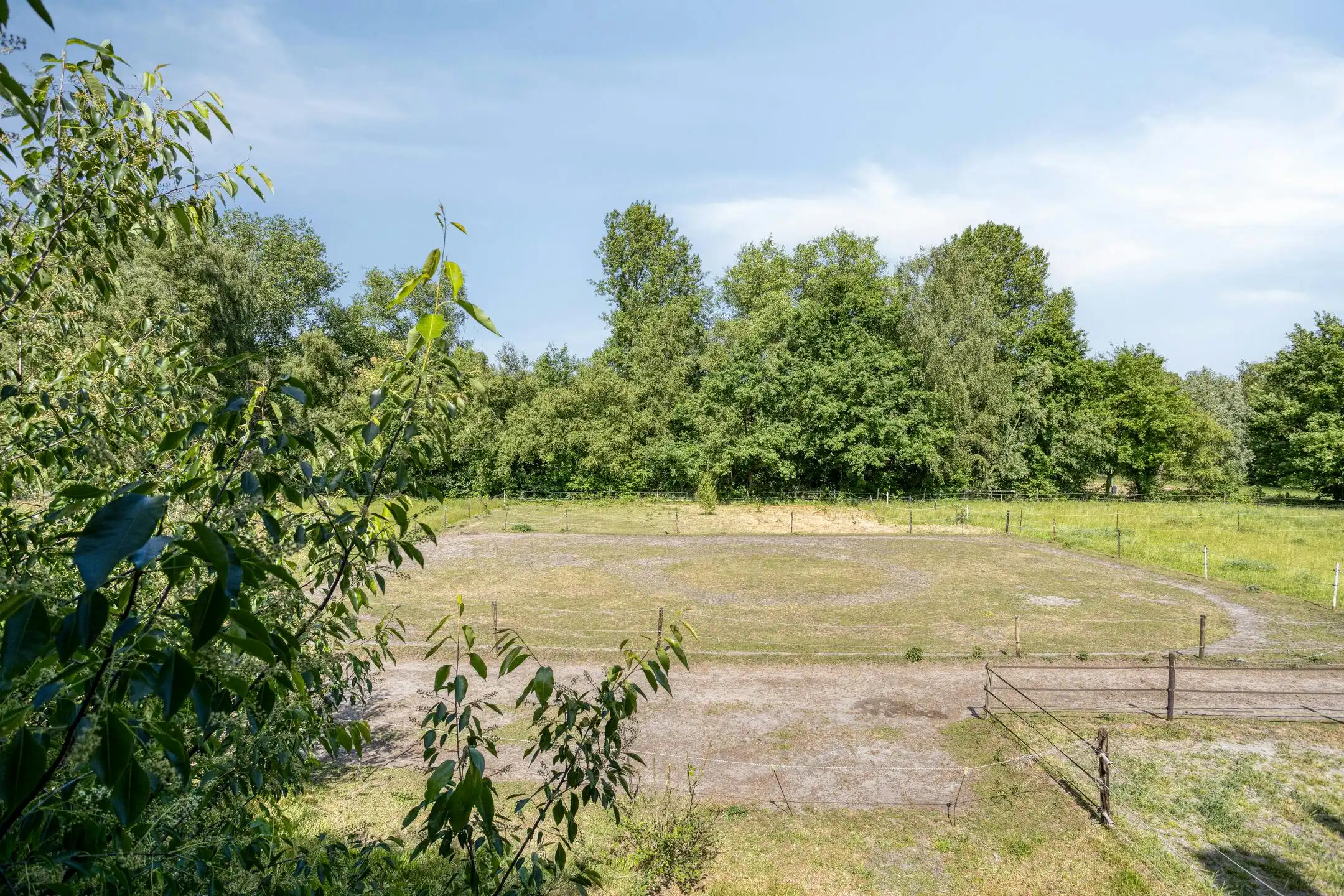 Deels te renoveren villa of tweewoonst met parktuin in Boom foto 19