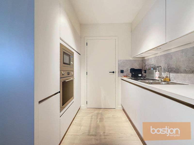 Charmant instapklaar appartement in het hart van de stad foto 8
