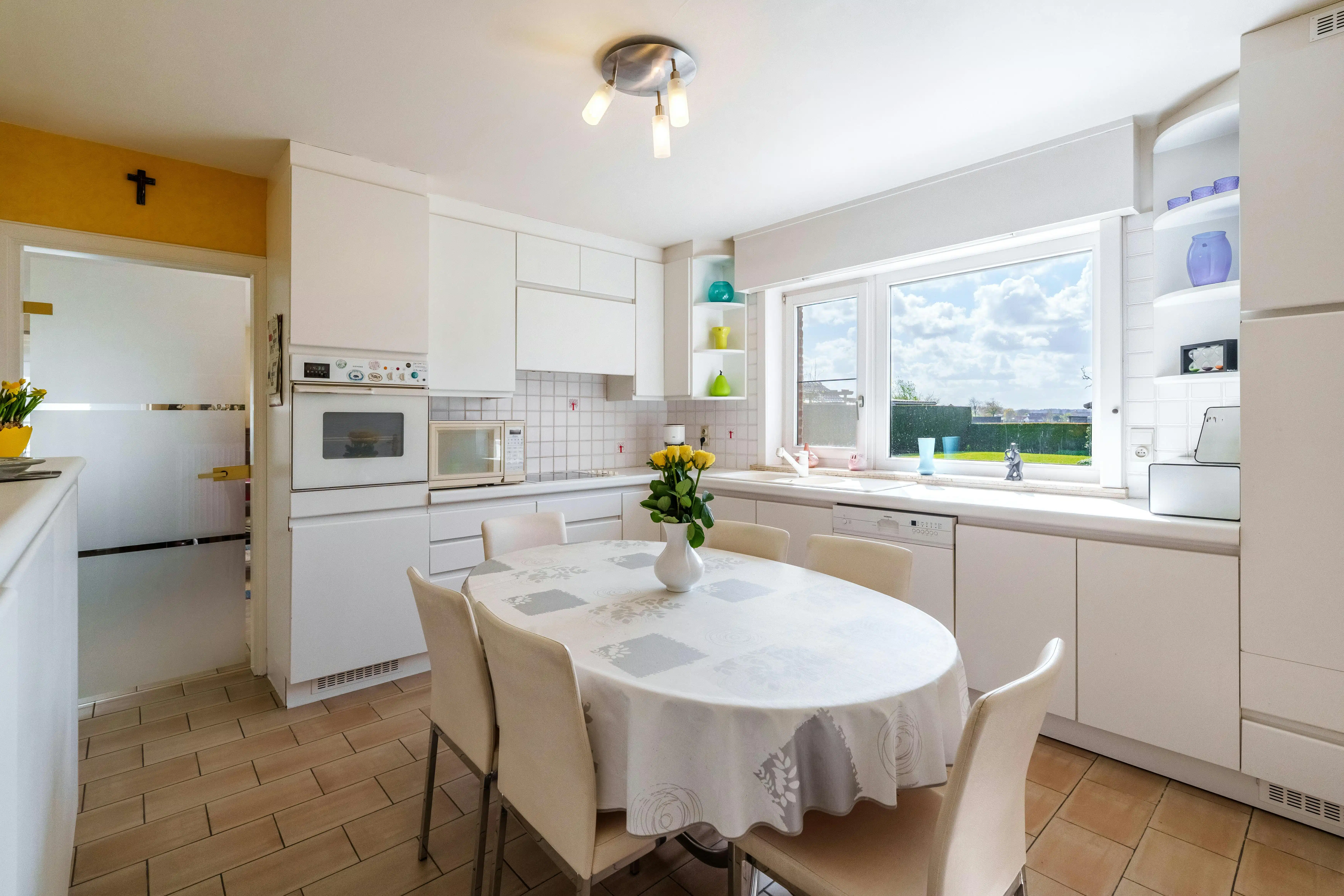 Alleenstaand huis te koop op een toplocatie in Poperinge foto 13