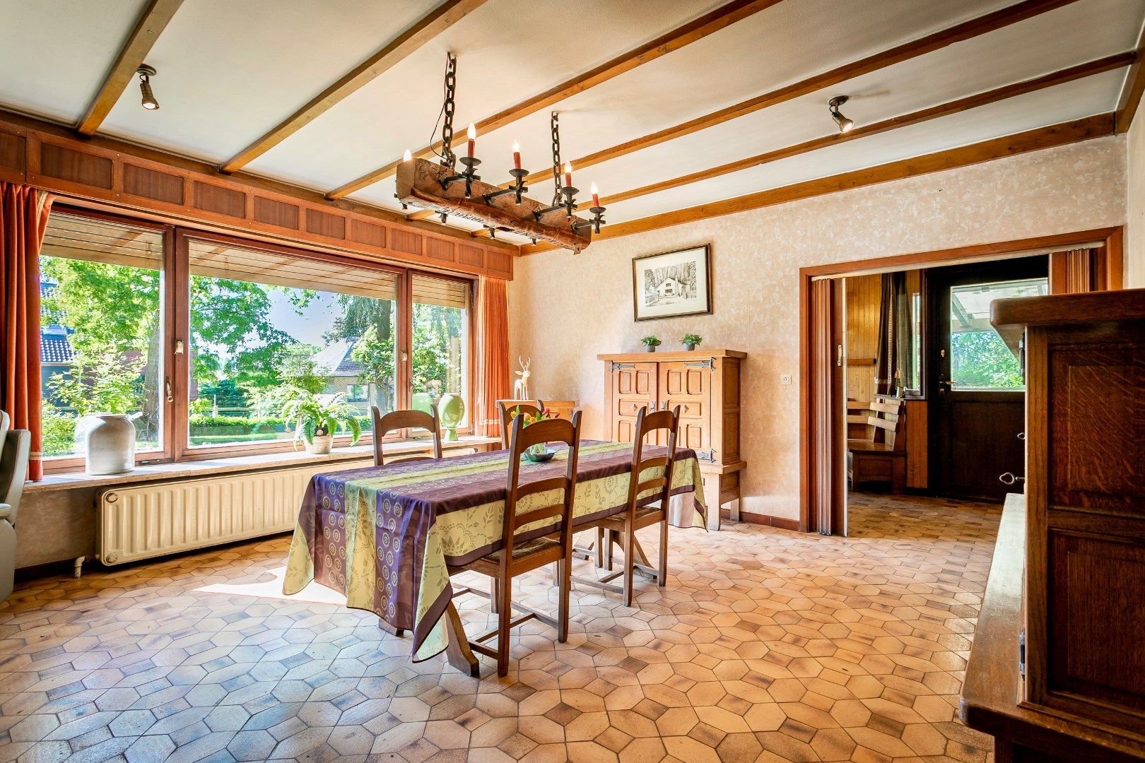 Ruime, charmante villa aan de rand van het Kluisbos foto 9