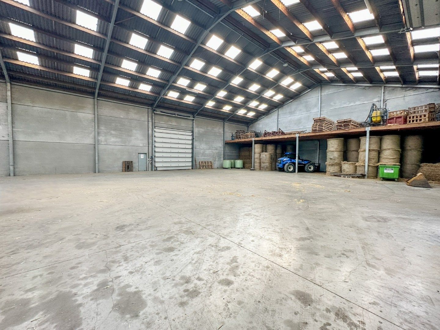 Opslagruimte/loods (1080 m²), Ichtegem foto 7