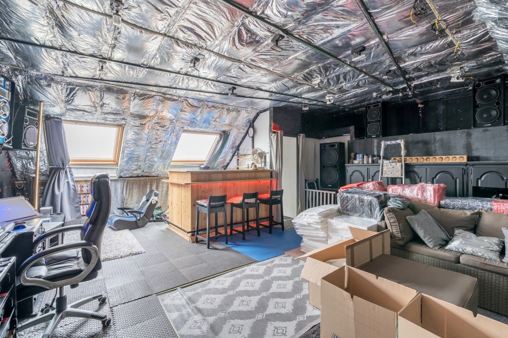 Gerenoveerde rijwoning met vier slaapkamers en tuintje vlakbij het centrum van Beverst foto 23