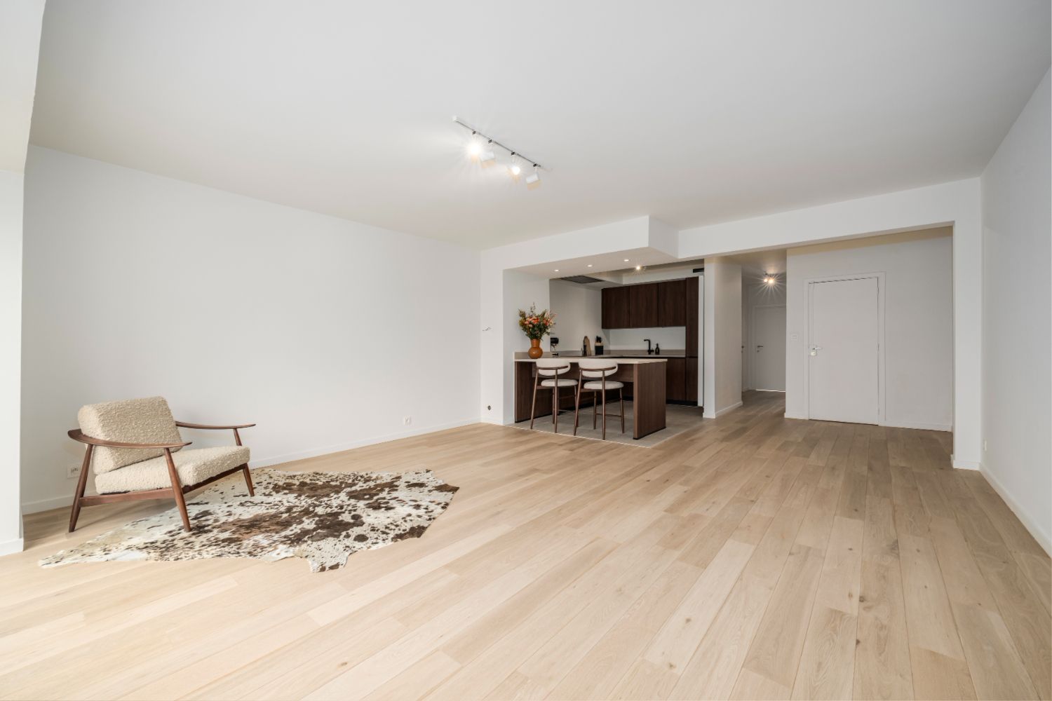 Gerenoveerd appartement met open zicht! foto {{pictureIndex}}