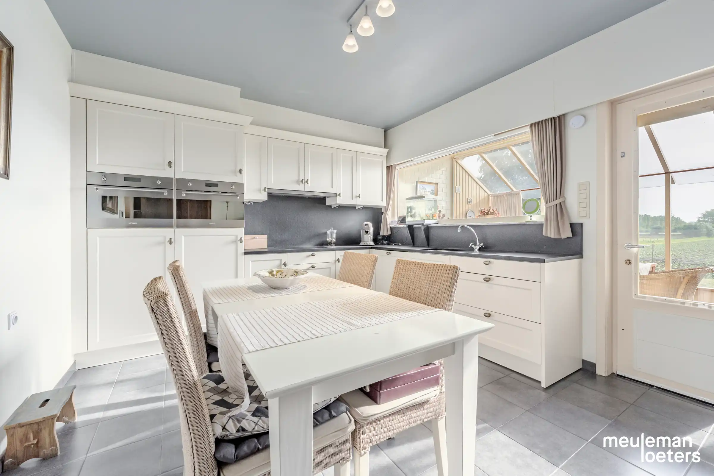 Charmante woning met uitzonderlijk zicht te Damme (Sijsele) foto 16