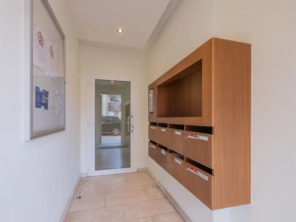 Modern duplex appartement met ondergrondse autostaanplaats foto 4