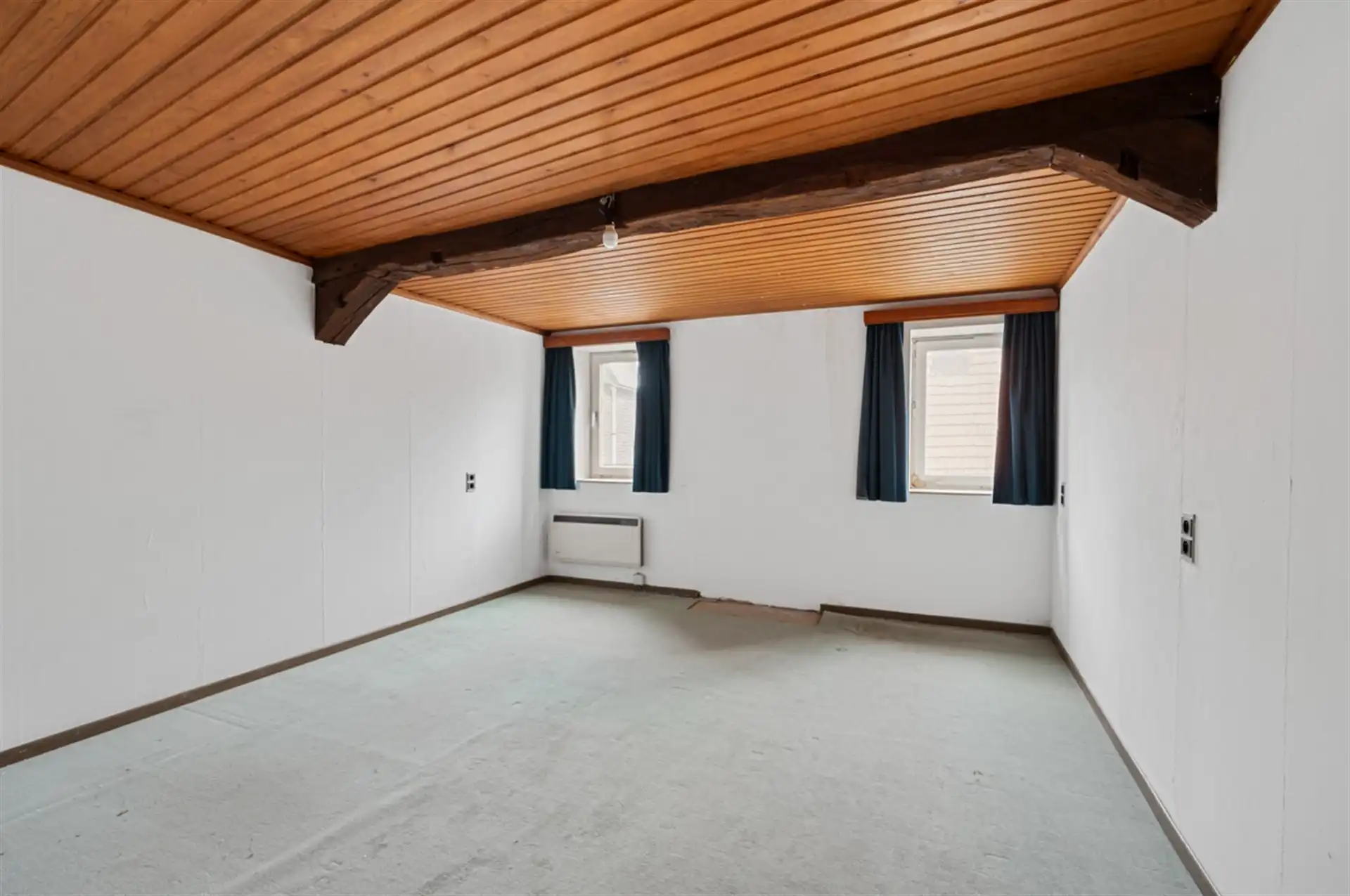 Uniek gebouw kort nabij de Grote markt foto 14