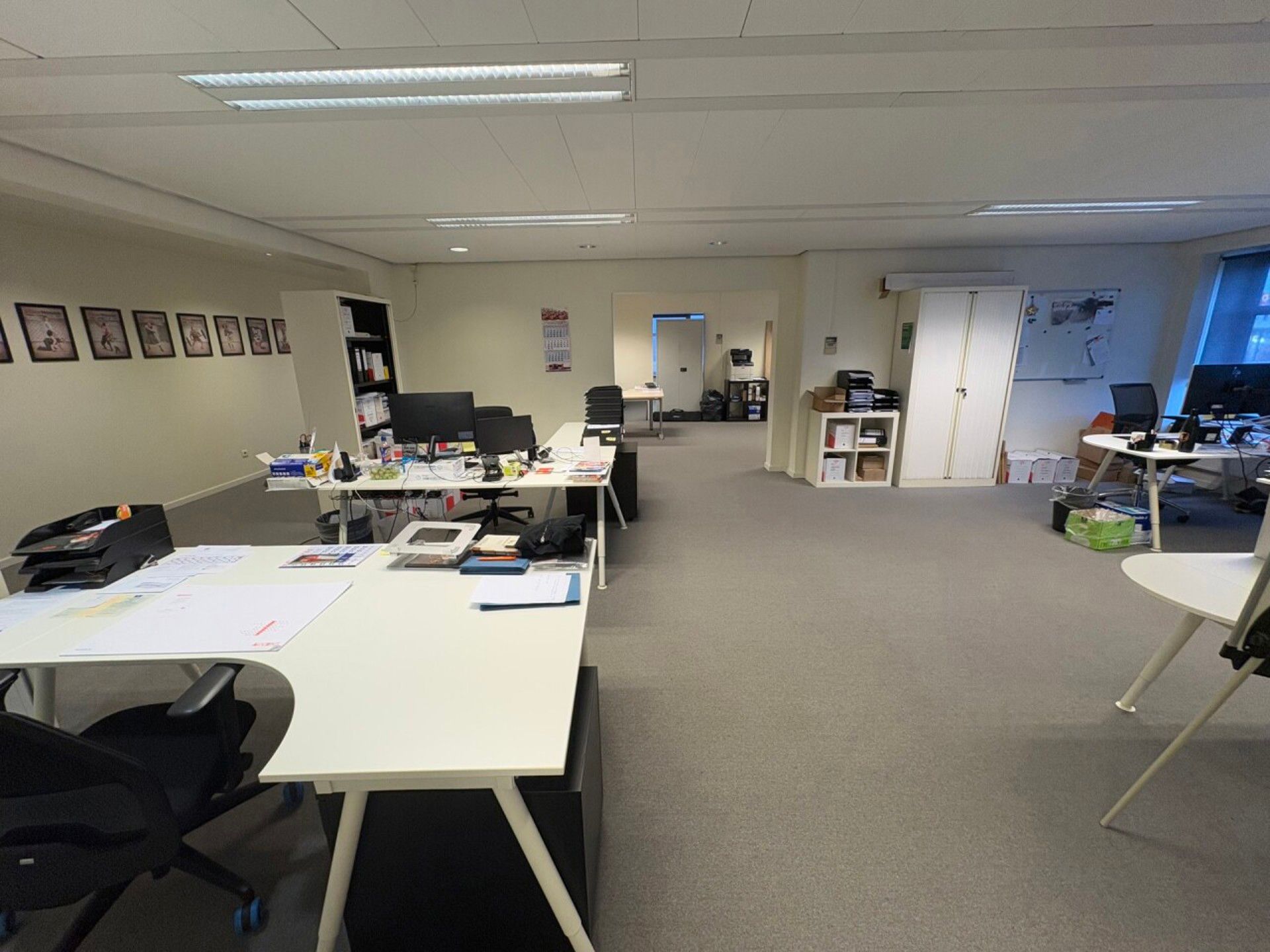 TE HUUR/TE KOOP bedrijfsgebouw op zichtlocatie te Aartselaar foto 14