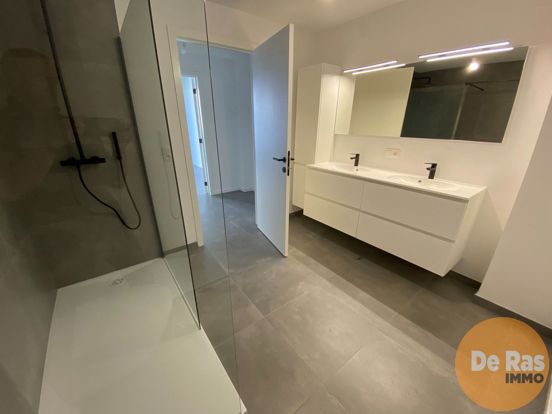 AALST VOLLEDIG VERNIEUWD APP  170 m² - 3 SLPKS - 2 BADKMS foto 13