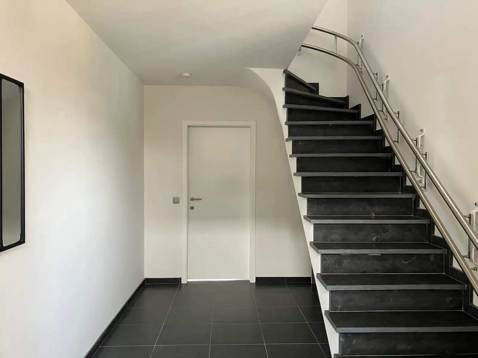 Ruime villa in Nieuwrode foto 14