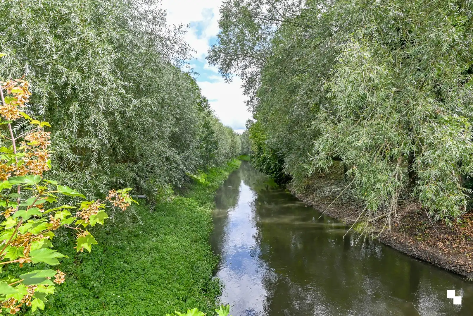Bouwgrond van 716 m² voor halfopen bebouwing in Ingelmunster nabij kanaal Roeselare–Leie foto 8