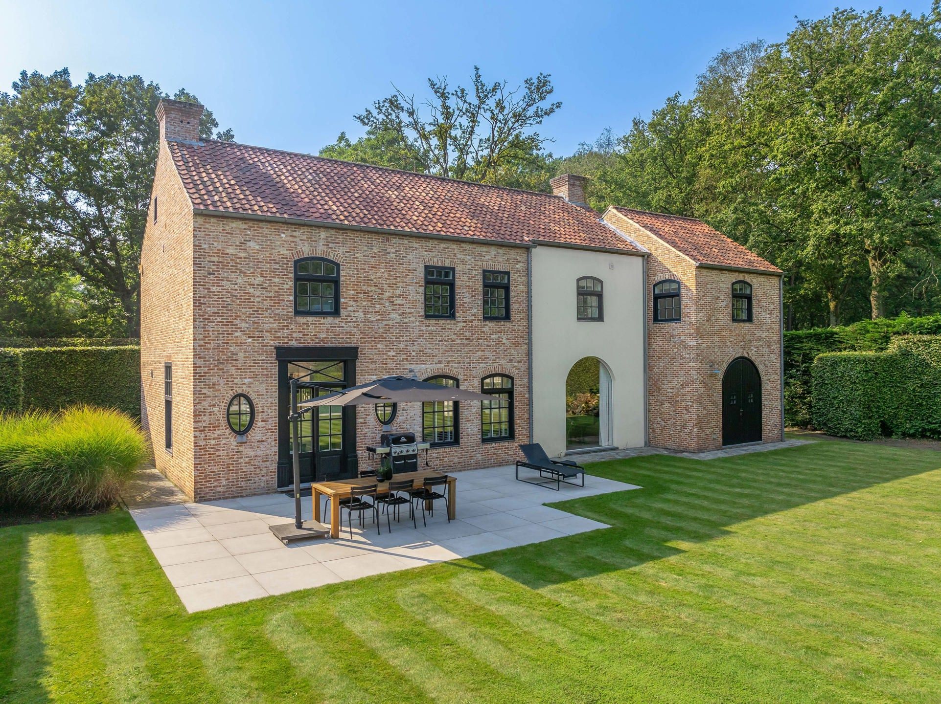 Stijlvolle villa met zwembad en Heritage bijgebouw foto 27