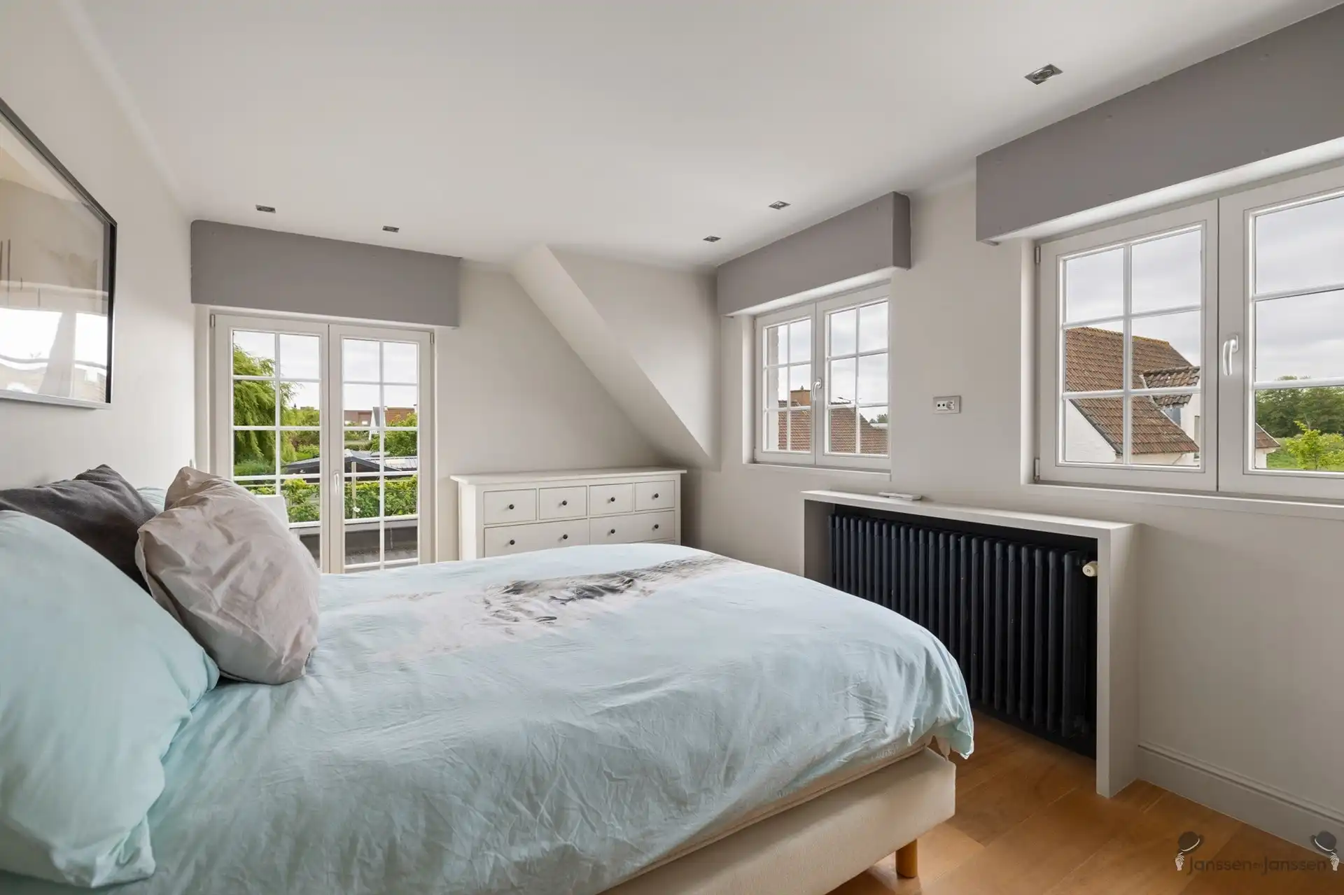 Stijlvolle villa met zwembad op topligging in Knokke-Heist foto 33