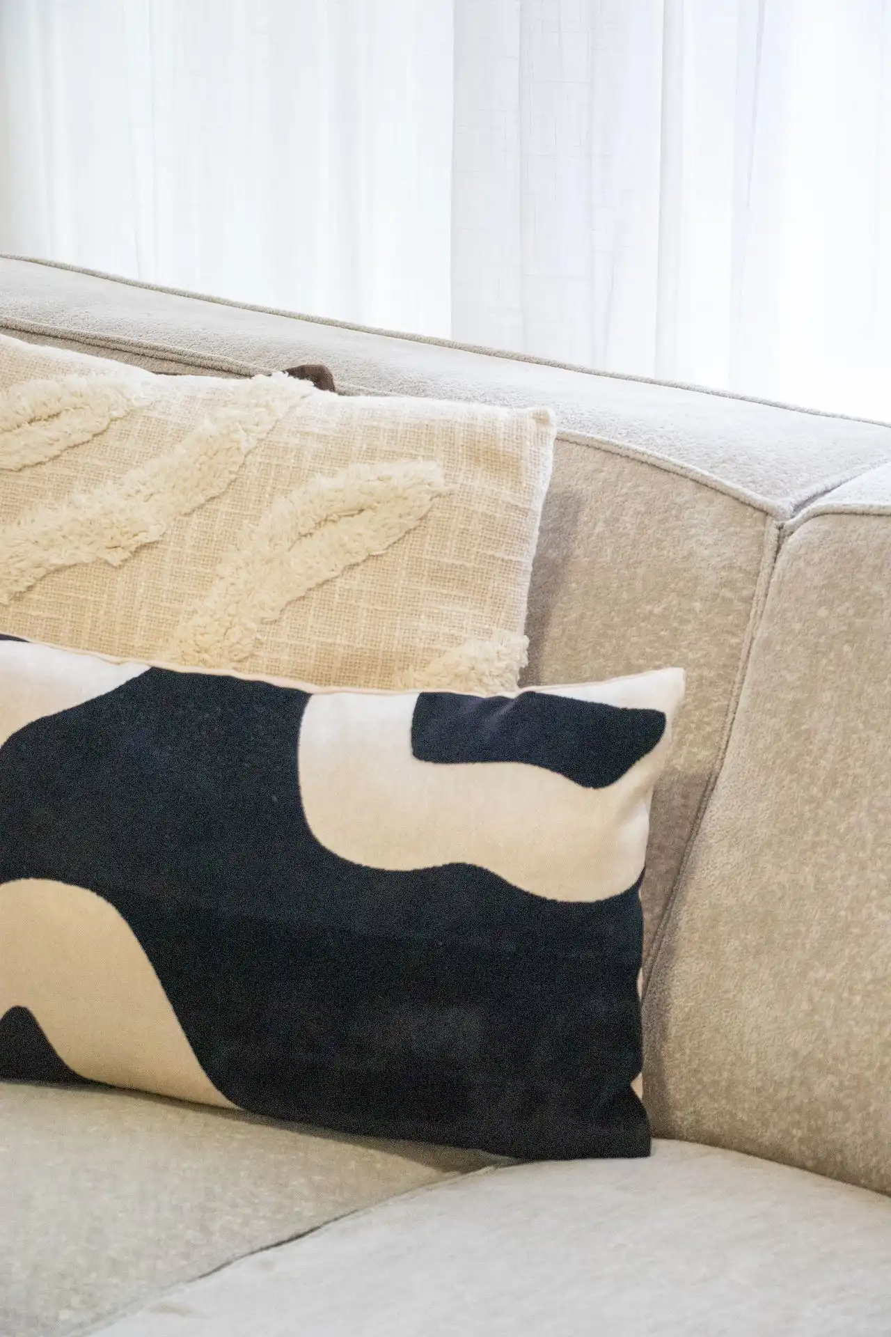 Lichtrijk en ruim appartement in rustige woonwijk foto 3