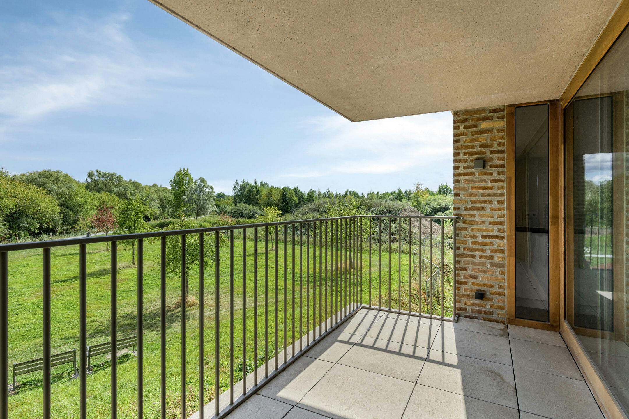 BEN-appartement met uniek en groen uitzicht in Wilrijk  foto 2