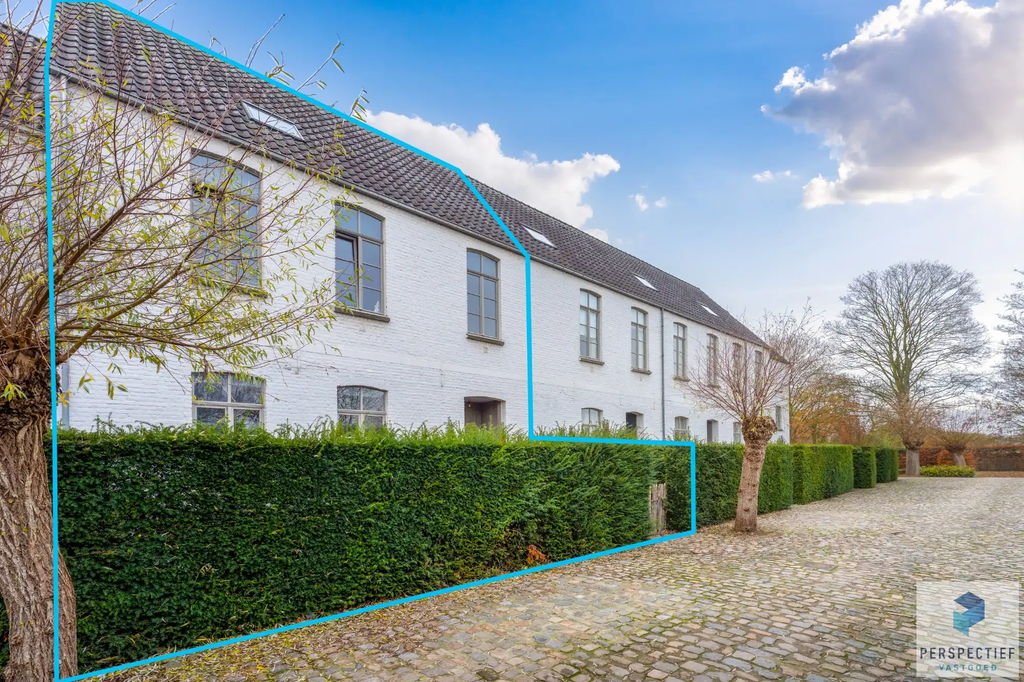 Ruime gerenoveerde woning met tuin & 2 privatieve autostaanplaatsen foto 18