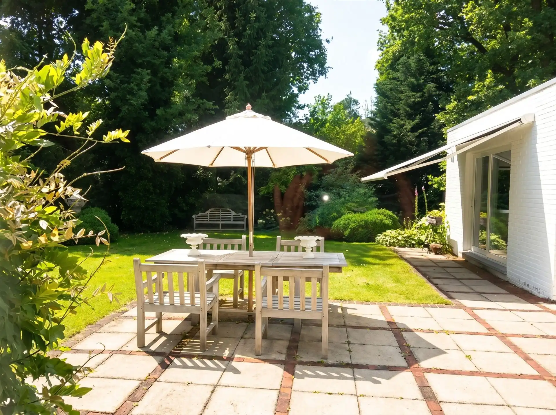 Vrijstaande villa op toplocatie aan de Zilverkust in Lanaken foto 12