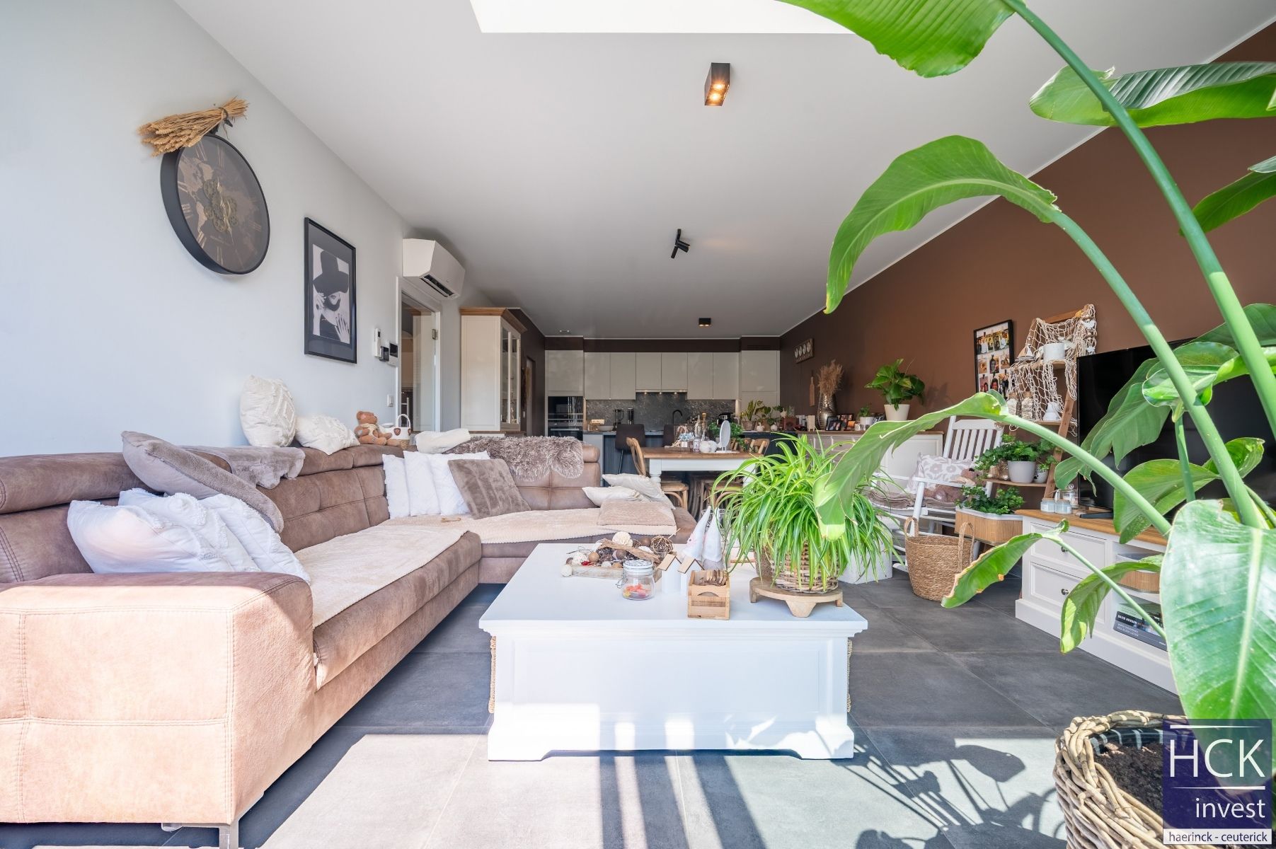 KRUISHOUTEM - BEN-app. met ruim terras en privé tuin, pal in het centrum! foto 5