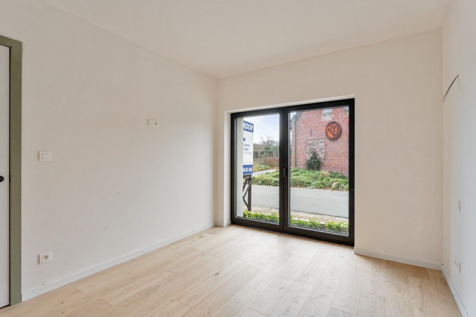 Exclusieve halfvrijstaande woning te koop na transformatie van bestaande hoeve naar 2 BEN-woningen!  foto 19