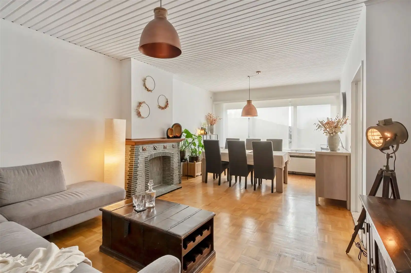Aangenaam appartement met garage foto {{pictureIndex}}