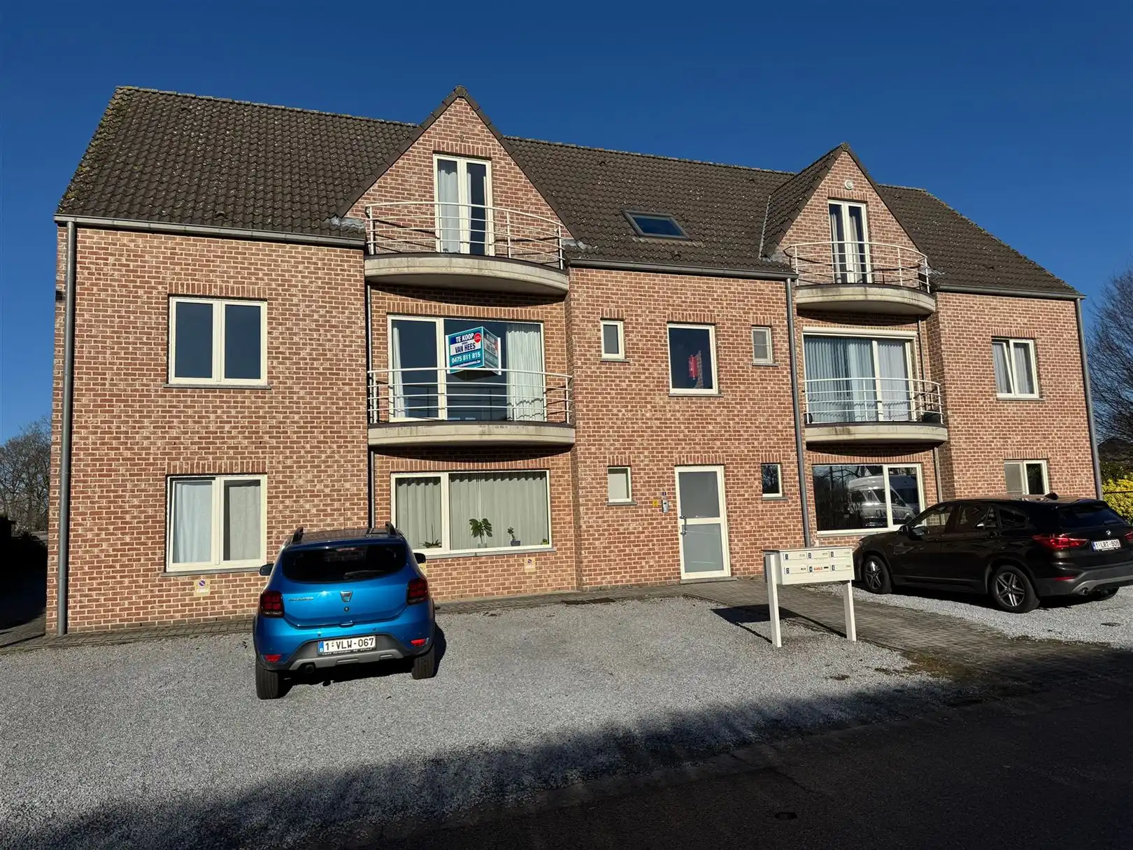 Appartement foto {{pictureIndex}}