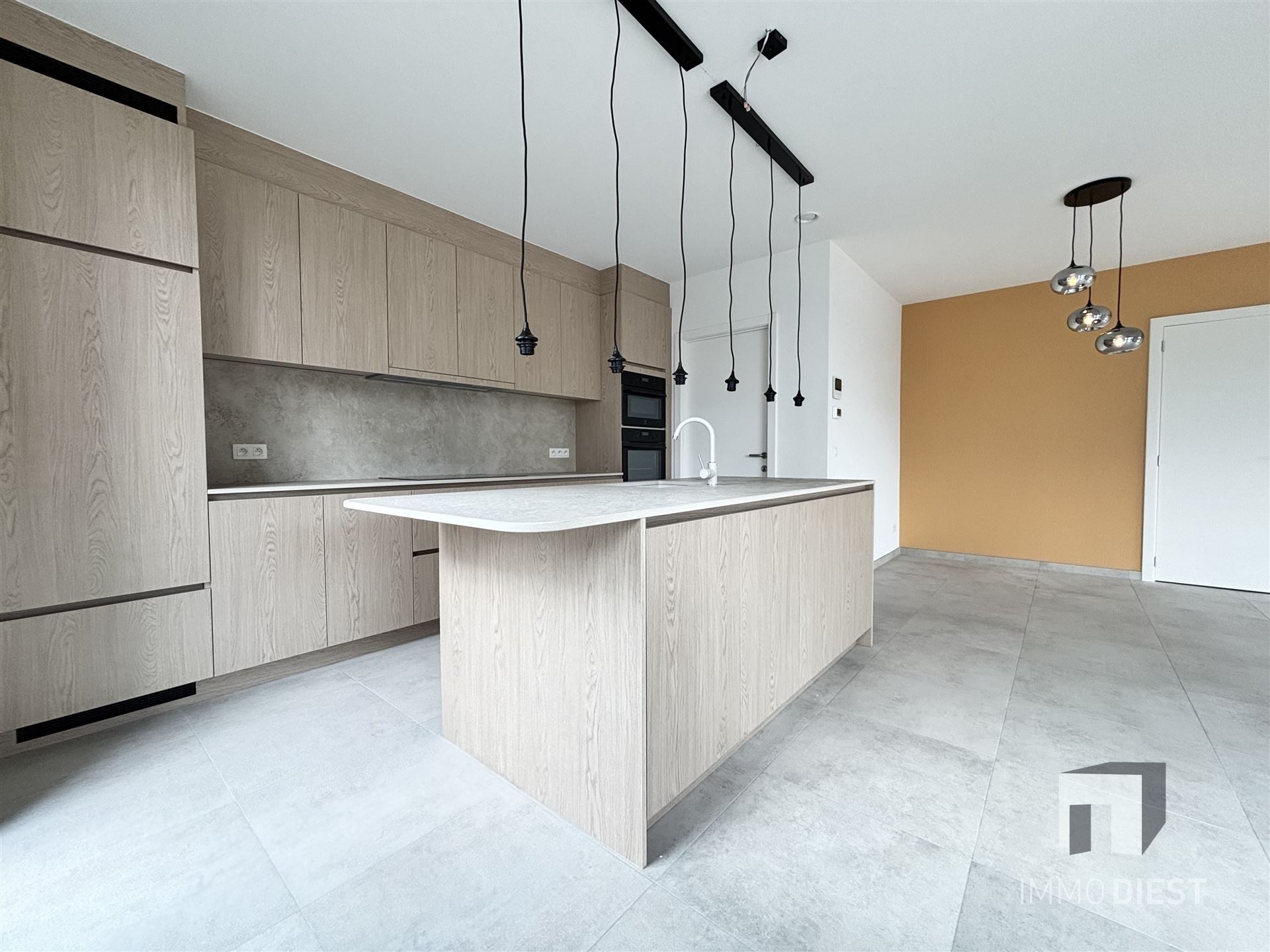 Lichtrijk appartement op fietsafstand van het centrum van Tessenderlo foto 8
